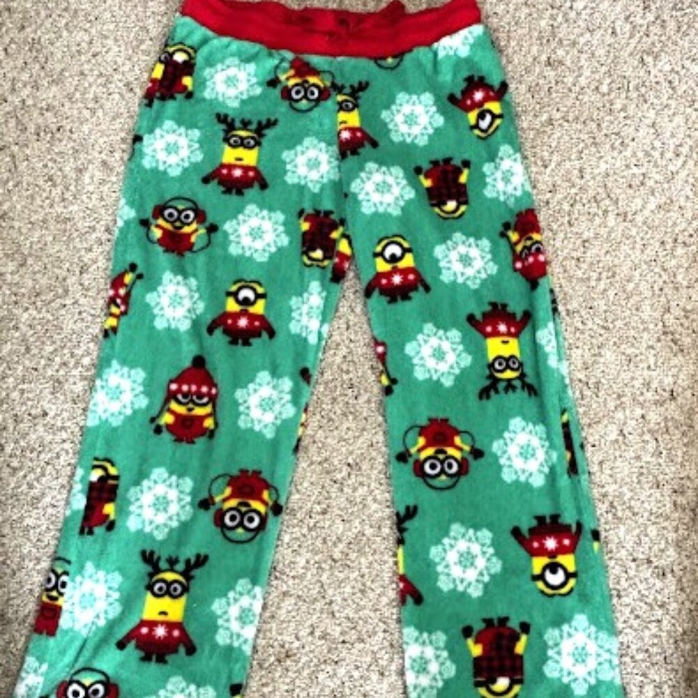 Despicable Me The Minions Women's Pajama Pants Fleece Plush Size XL Snowflakes